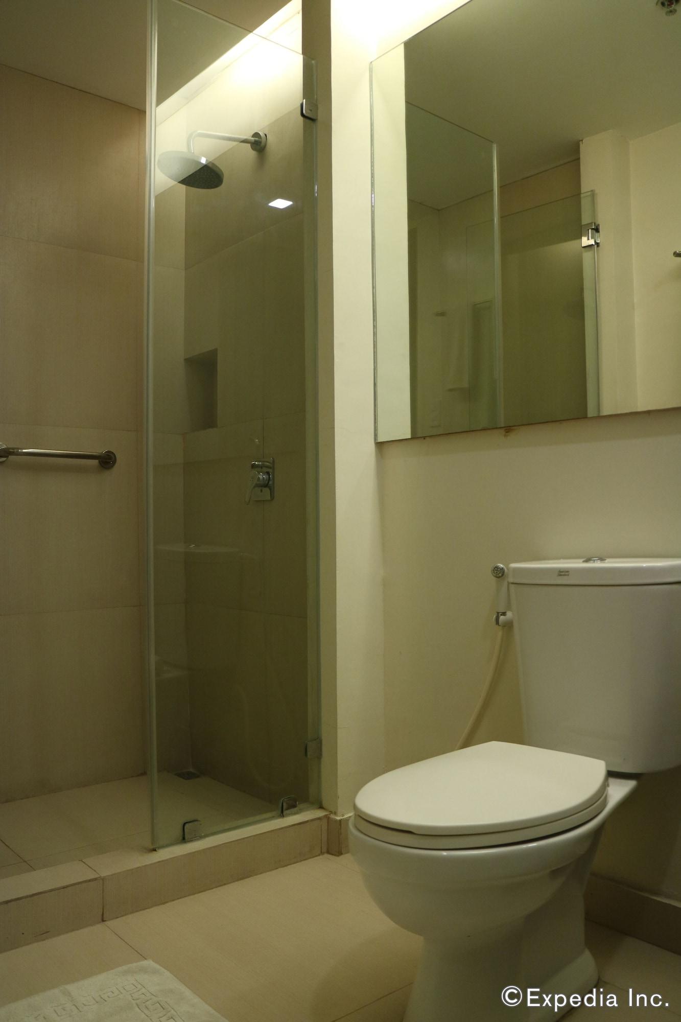 Gt Hotel Iloilo Экстерьер фото