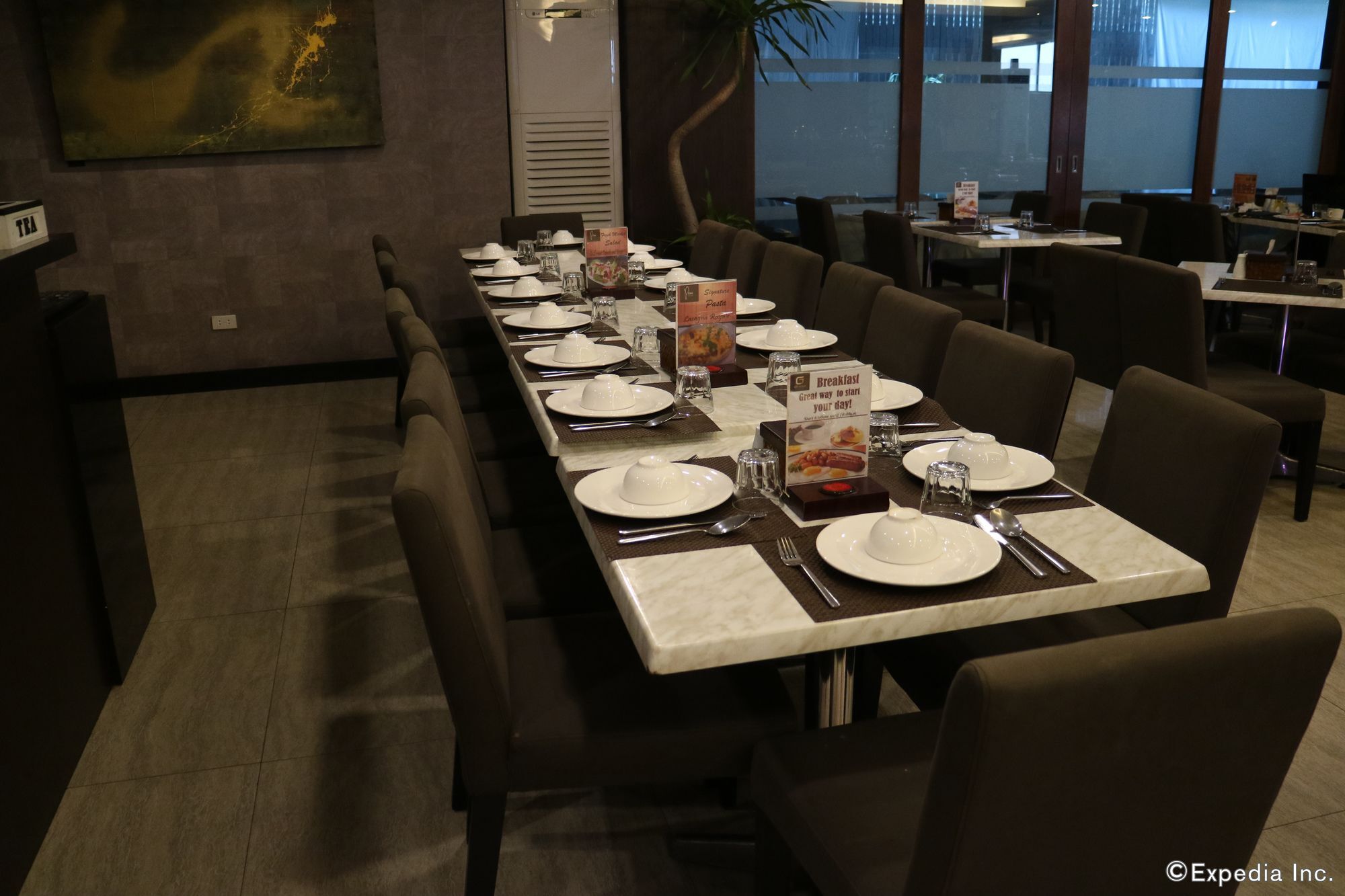 Gt Hotel Iloilo Экстерьер фото